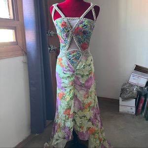 Floral Beaded gown Dolce Jovani size 2